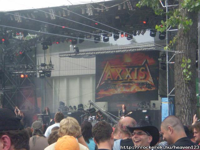 az Axxis :)