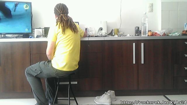 Most mr hosszabb. :)