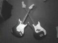 1 Baltimore by Johnson Stratocaster s 1 Harley Benton P-Bass:)