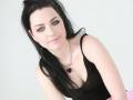 Amy-Lee-evanescence-2392759-1600-1200