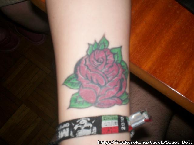 rose:)