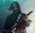 626px-Jim_Root_at_Mayhem_Fest_2