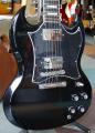 Kedvenc gitrom a Gibson SG, egyben lom gitrom, ami hasonmsnak bszke tulajdonosa vagyok (ami egy Eko DV10)