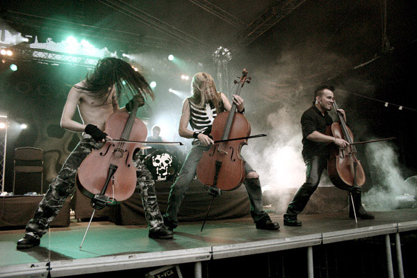 320.apocalyptica.band.jpg