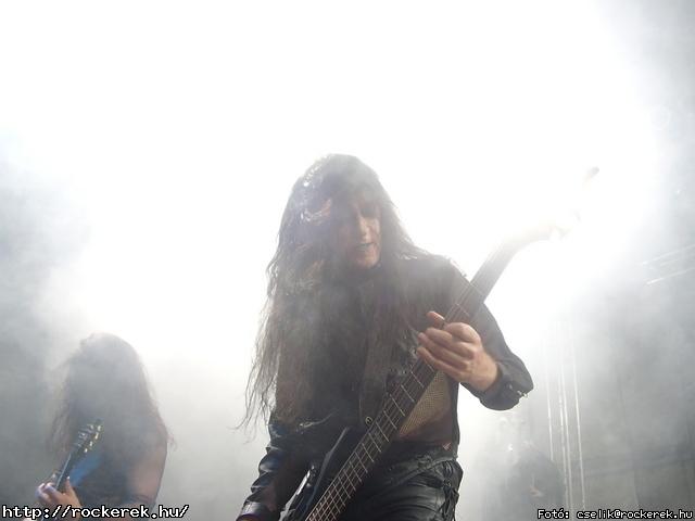  Cradle of Filth