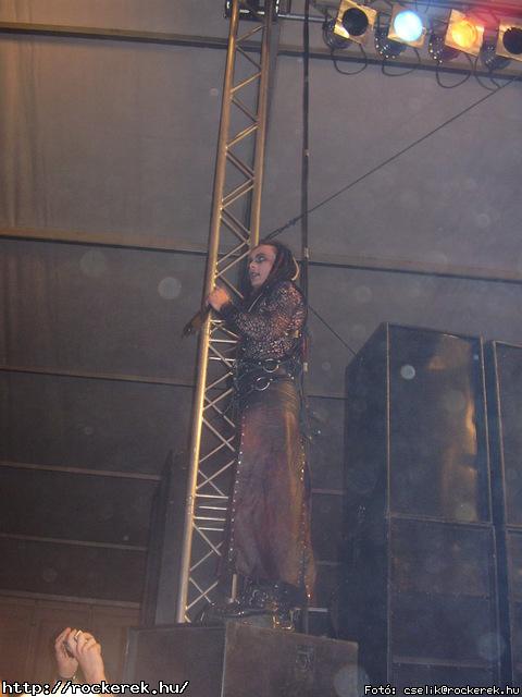  Cradle of Filth