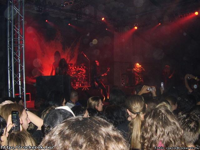  Cradle of Filth