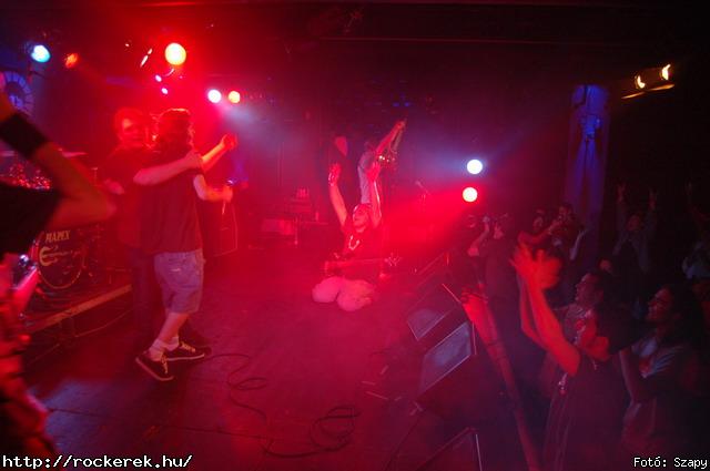  Aws, Betterfly, Elleborum, Flg, Green Path, Johnny Roger, Pajszer, Stenk, Sunset, Tzmadr, Wet Lips, Zyon - Fot: Szapy