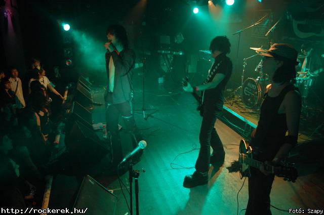  Aws, Betterfly, Elleborum, Flg, Green Path, Johnny Roger, Pajszer, Stenk, Sunset, Tzmadr, Wet Lips, Zyon - Fot: Szapy