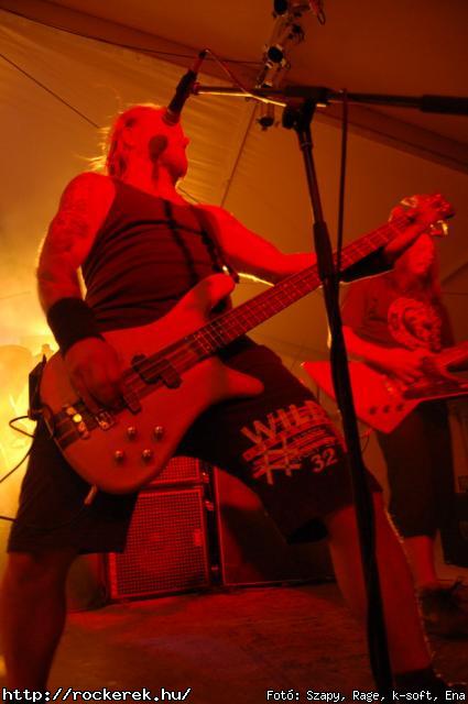  193. Cella, Amadea, Aquincum, Blitzkrieg, Boys From The Cellar, Demented Are Go, Htkznapi Csaldsok, Kalapcs, Konflikt, Kpr Sndor Npi Zenekara, Malediction, Nightquest, Road, Silver Shine, Ska-pcs, Solution, Tesstimony, Watch My Dying, Yellow Spots - Fot: Szapy, Rage, k-soft, Ena