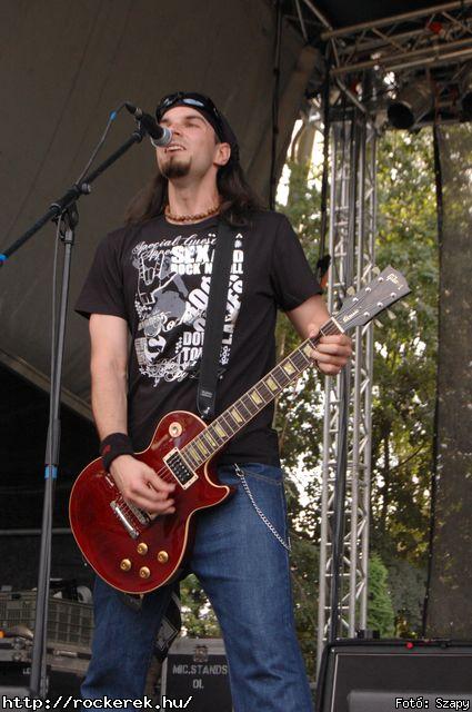  Hollywood Rose,  Ganxsta Zolee s a Kartel,  Hard,  Ossian,  Dek Bill Blues Band,  Moby Dick,  KFT,  Korai rm - Fot: Szapy