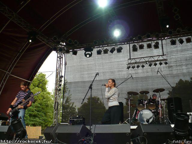  Cadaveres, Depresszi, Holtid, Insane, Macskanadrg, Pokolgp, Tankcsapda - Fot: turo