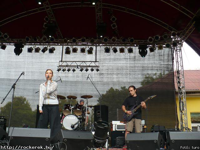  Cadaveres, Depresszi, Holtid, Insane, Macskanadrg, Pokolgp, Tankcsapda - Fot: turo