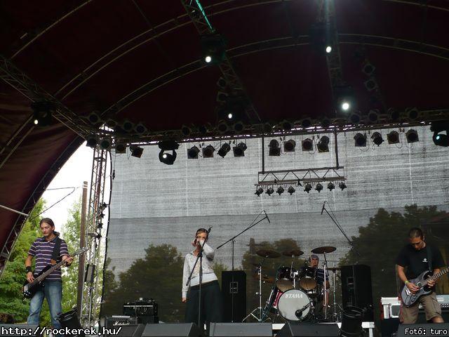  Cadaveres, Depresszi, Holtid, Insane, Macskanadrg, Pokolgp, Tankcsapda - Fot: turo