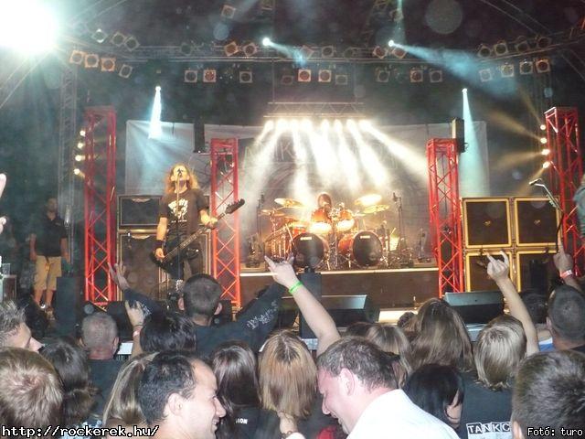  Cadaveres, Depresszi, Holtid, Insane, Macskanadrg, Pokolgp, Tankcsapda - Fot: turo