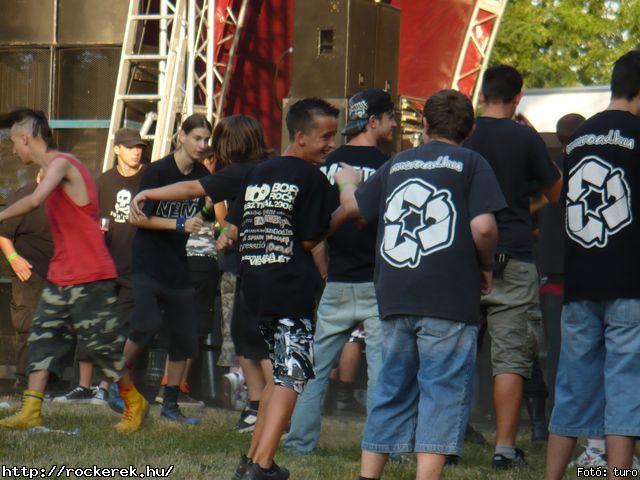  Cadaveres, Depresszi, Holtid, Insane, Macskanadrg, Pokolgp, Tankcsapda - Fot: turo