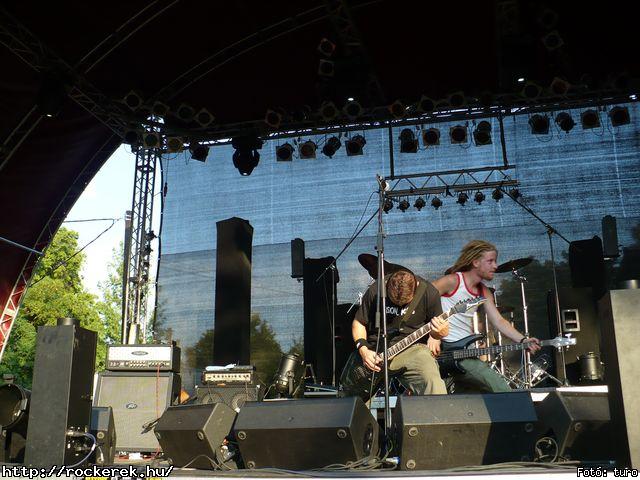  Cadaveres, Depresszi, Holtid, Insane, Macskanadrg, Pokolgp, Tankcsapda - Fot: turo