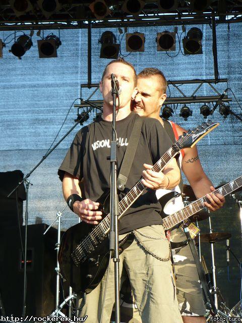  Cadaveres, Depresszi, Holtid, Insane, Macskanadrg, Pokolgp, Tankcsapda - Fot: turo