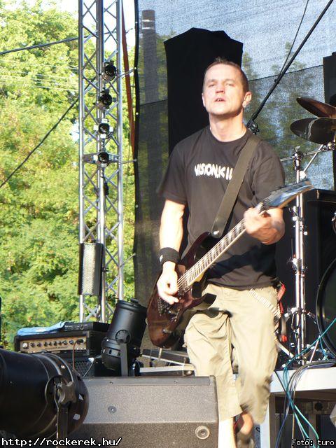  Cadaveres, Depresszi, Holtid, Insane, Macskanadrg, Pokolgp, Tankcsapda - Fot: turo