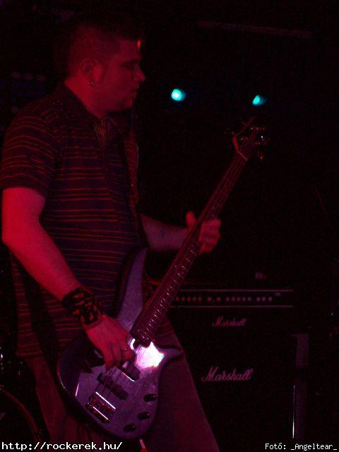  Conan`s First Date, Echer, Kisherceg, Leecher, Madame, Scarcity, Silent Shout, Torn Into Pieces, Viszonylag j - Fot: _Angeltear_