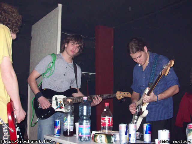  Conan`s First Date, Echer, Kisherceg, Leecher, Madame, Scarcity, Silent Shout, Torn Into Pieces, Viszonylag j - Fot: _Angeltear_