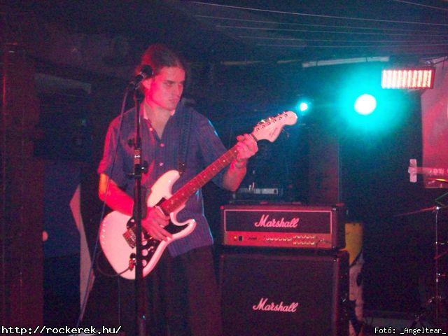  Conan`s First Date, Echer, Kisherceg, Leecher, Madame, Scarcity, Silent Shout, Torn Into Pieces, Viszonylag j - Fot: _Angeltear_