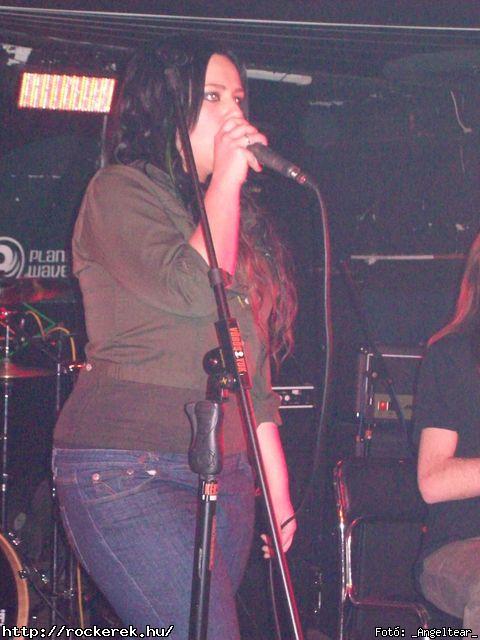  Conan`s First Date, Echer, Kisherceg, Leecher, Madame, Scarcity, Silent Shout, Torn Into Pieces, Viszonylag j - Fot: _Angeltear_