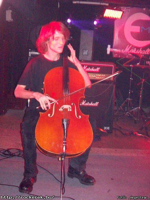  Conan`s First Date, Echer, Kisherceg, Leecher, Madame, Scarcity, Silent Shout, Torn Into Pieces, Viszonylag j - Fot: _Angeltear_