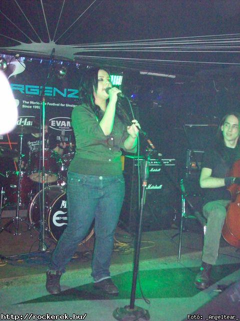  Conan`s First Date, Echer, Kisherceg, Leecher, Madame, Scarcity, Silent Shout, Torn Into Pieces, Viszonylag j - Fot: _Angeltear_