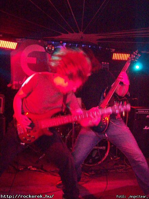  Conan`s First Date, Echer, Kisherceg, Leecher, Madame, Scarcity, Silent Shout, Torn Into Pieces, Viszonylag j - Fot: _Angeltear_
