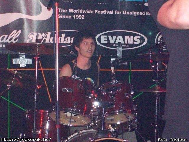  Conan`s First Date, Echer, Kisherceg, Leecher, Madame, Scarcity, Silent Shout, Torn Into Pieces, Viszonylag j - Fot: _Angeltear_