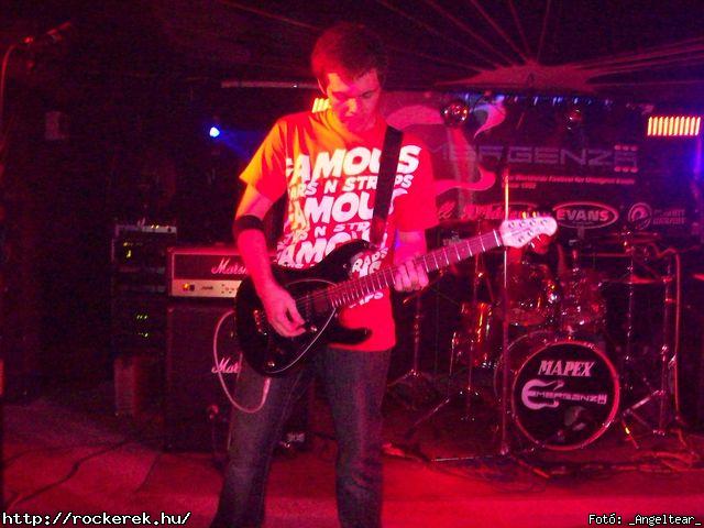  Conan`s First Date, Echer, Kisherceg, Leecher, Madame, Scarcity, Silent Shout, Torn Into Pieces, Viszonylag j - Fot: _Angeltear_