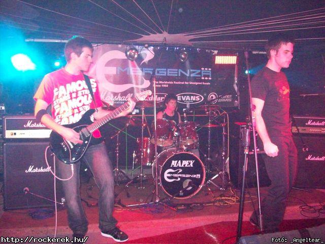  Conan`s First Date, Echer, Kisherceg, Leecher, Madame, Scarcity, Silent Shout, Torn Into Pieces, Viszonylag j - Fot: _Angeltear_
