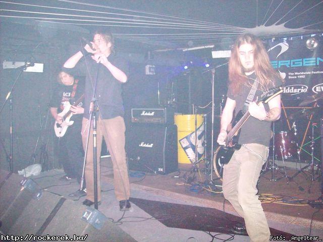  Conan`s First Date, Echer, Kisherceg, Leecher, Madame, Scarcity, Silent Shout, Torn Into Pieces, Viszonylag j - Fot: _Angeltear_