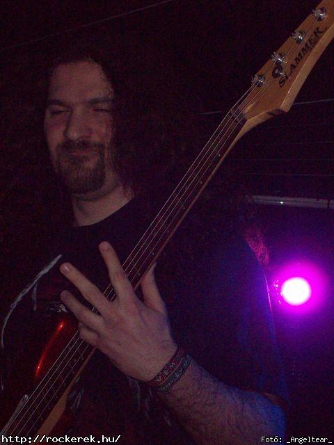  Conan`s First Date, Echer, Kisherceg, Leecher, Madame, Scarcity, Silent Shout, Torn Into Pieces, Viszonylag j - Fot: _Angeltear_