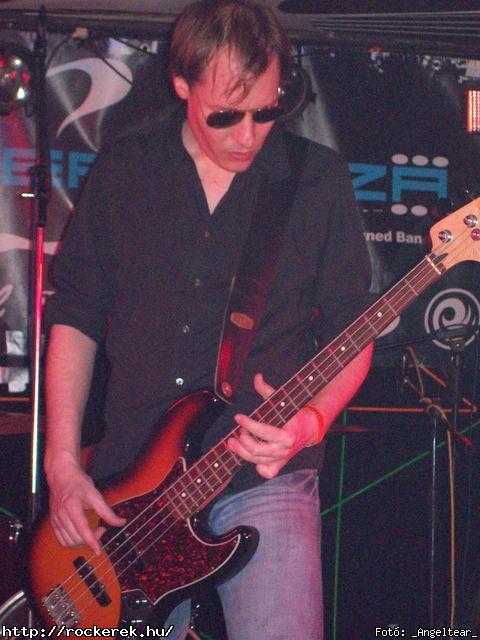  Conan`s First Date, Echer, Kisherceg, Leecher, Madame, Scarcity, Silent Shout, Torn Into Pieces, Viszonylag j - Fot: _Angeltear_