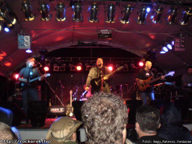  B-terv, Beatrice, Hot Jazz Band, Hungarica, Ismers Arcok, Kerecsen, Kormorn, Moby Dick, Vgtz Csodaszarvas - Fot: Nagy_Matessz,Yondaime