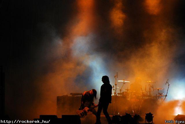  30y, A Kutya Vacsorja, After Crying, Alvin s A Mkusok, Amber Smith, Anselmo Crew, Blga, Che Sudaka, Dalriada, Delinquent Habits, Depresszi, Drawing, Edda, Erik Sumo Band, Feeling, Fine Cut Bodies, Franz Ferdinand, Gerends Pter, Gonzo, Gz Rzsk, Heaven Street Seven, Hollywoodoo, Hsk, Juice, Kistehn Tnczenekar, Kolin, Magashegyi Underground, Magna Cum Laude, Marilyn Manson, Mtys Attila Band, Sepultura, Singas Project, Strokes tegyttes, Takts Tams Dirty Blues Band, Tankcsapda, Tesco Disco - Fot: Riana