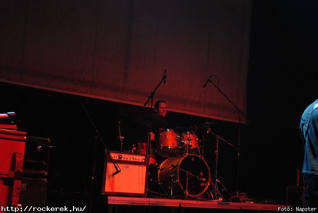 Brockolee, Dirty Dogs - Fot: Napster