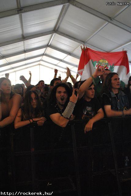  Macskanadrg, Alvnin s a Mkusok, Kalapcs, Ossian, Depresszi, kos, Epica - Fot: Napster