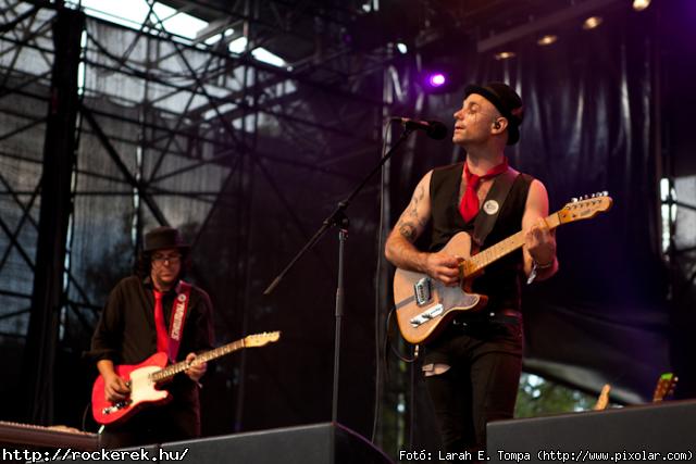  Blind Myself,  Lostprophets,  Dek Bil Blues Band,  Heaven Street Seven,  Children of Bodom, The Parlotones, Odett - Fot: Larah E. Tompa (http://www.pixolar.com)