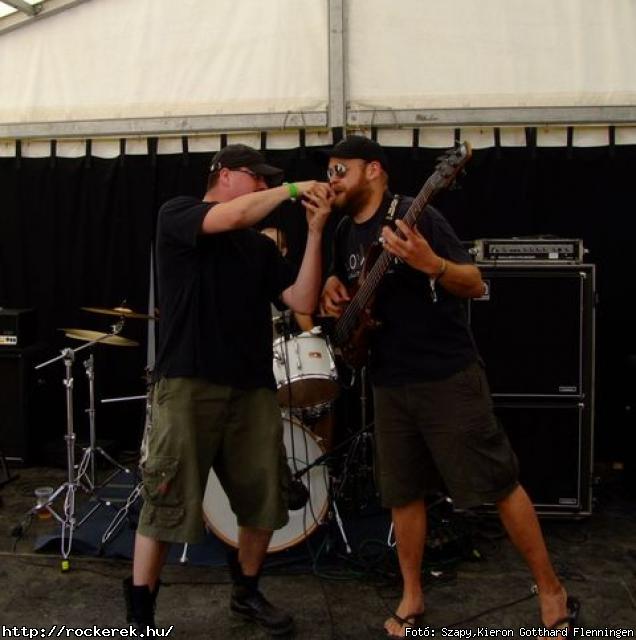  Zajzr, Kalapcs, Cherry Bomb, Moby Dick, Ossian, Pokolgp, Yellow Spots, Hollywood Rose - Fot: Szapy,Kieron Gotthard Flenningen