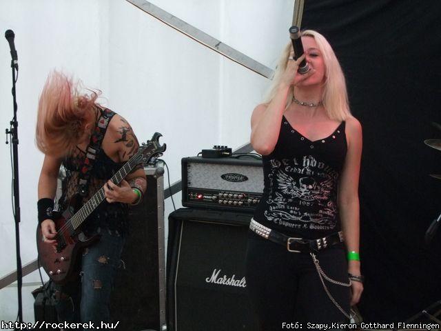  Zajzr, Kalapcs, Cherry Bomb, Moby Dick, Ossian, Pokolgp, Yellow Spots, Hollywood Rose - Fot: Szapy,Kieron Gotthard Flenningen