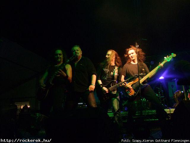  Zajzr, Kalapcs, Cherry Bomb, Moby Dick, Ossian, Pokolgp, Yellow Spots, Hollywood Rose - Fot: Szapy,Kieron Gotthard Flenningen
