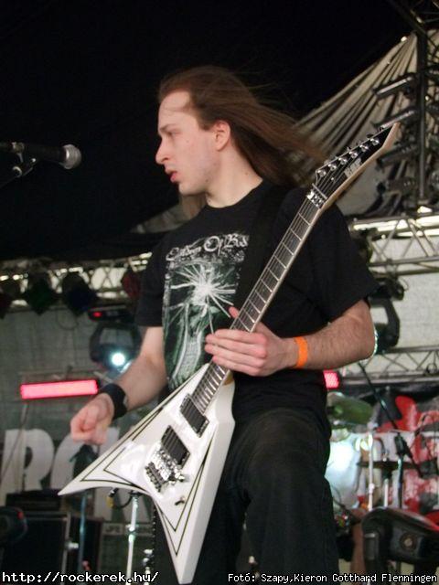  Igut, Tzmadr, Bloody Roots, Wisdom, Omen, Kalapcs Jzsi, Stratovarius - Fot: Szapy,Kieron Gotthard Flenningen