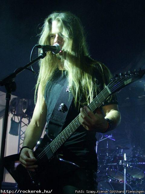  Igut, Tzmadr, Bloody Roots, Wisdom, Omen, Kalapcs Jzsi, Stratovarius - Fot: Szapy,Kieron Gotthard Flenningen