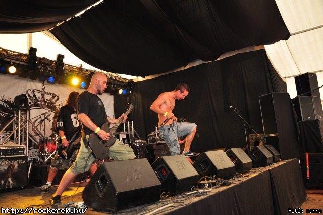  Rme Vrzik,  Watch My Dying,  Kalapcs,  Rudn Joe,  HtkznaPI CSAldsok, Nevergreen,  Moby Dick,  Bloody Roots - Fot: manna