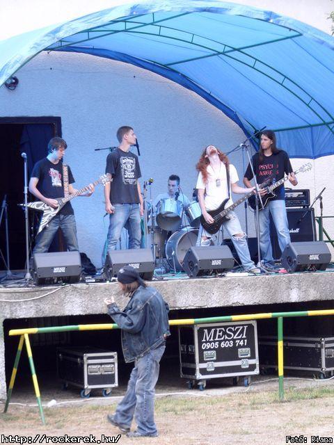 Ankh,  Paranoid,  Twister,  Vesztegzr,  Bastards,  Psycho Angels - Fot: Riana