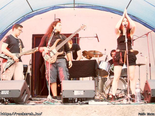 Ankh,  Paranoid,  Twister,  Vesztegzr,  Bastards,  Psycho Angels - Fot: Riana