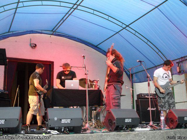  Ankh,  Paranoid,  Twister,  Vesztegzr,  Bastards,  Psycho Angels - Fot: Riana